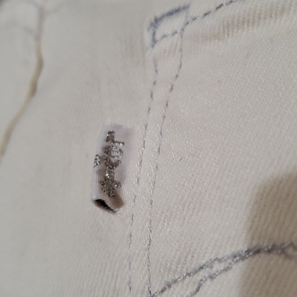 Levi's Jeans - Picture 4 of 6
